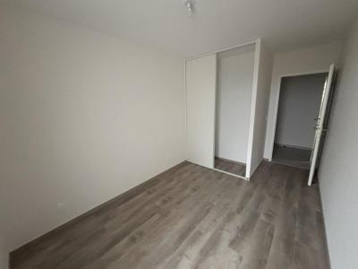 For rent Fontaine-les-dijon 4 rooms 82 m2 Cote d'or (21121) photo 3