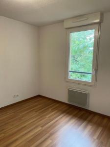 Louer Appartement Cepet 525 euros