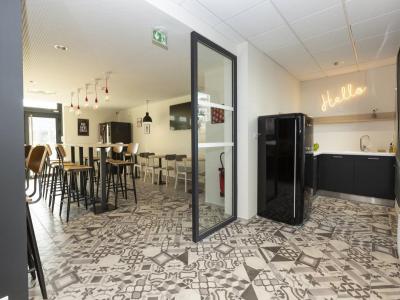 For sale Angers 1 room 16 m2 Maine et loire (49100) photo 2