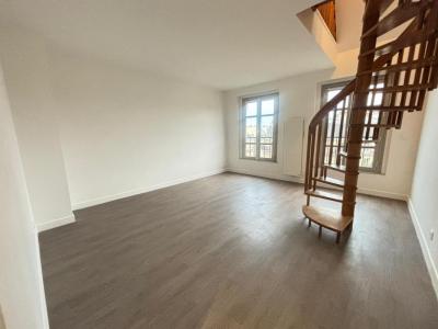 For rent Paris-2eme-arrondissement 2 rooms 39 m2 Paris (75002) photo 0