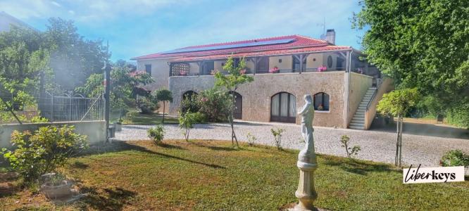 For sale Lavelanet 10 rooms 230 m2 Ariege (09300) photo 0