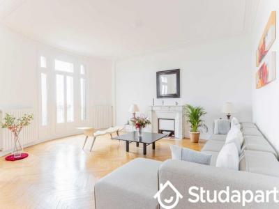 Louer Appartement Paris-16eme-arrondissement Paris