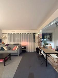 Louer Appartement 30 m2 Paris-14eme-arrondissement