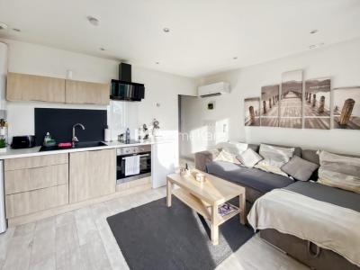 For sale Montauban 3 rooms 65 m2 Tarn et garonne (82000) photo 0