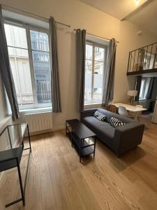 For rent Lyon-2eme-arrondissement 1 room 27 m2 Rhone (69002) photo 0
