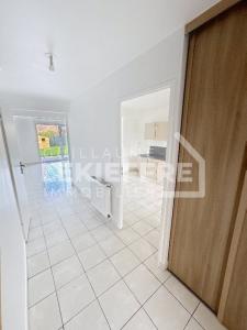 For sale Marquette-lez-lille 5 rooms 105 m2 Nord (59520) photo 2