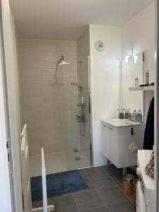 For rent Angers 2 rooms 43 m2 Maine et loire (49100) photo 2