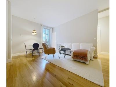 Annonce Location 2 pi�ces Appartement Paris-9eme-arrondissement 75