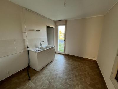 For sale Breille-les-pins NOYANT-VILLAGES 4 rooms 89 m2 Maine et loire (49390) photo 4