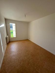 For sale Breille-les-pins NOYANT-VILLAGES 5 rooms 97 m2 Maine et loire (49390) photo 4