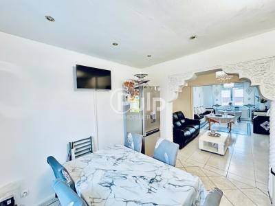 For sale Douai 6 rooms 109 m2 Nord (59500) photo 2
