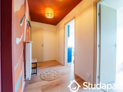 Louer Appartement 11 m2 Lormont