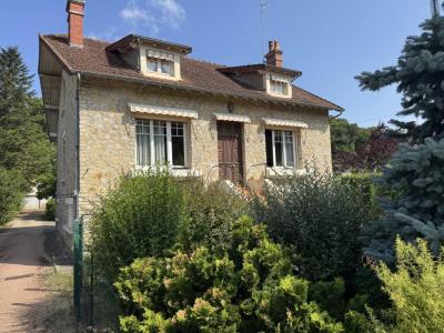 For sale R�SIDENTIEL 7 rooms 151 m2 Cher (18200) photo 0