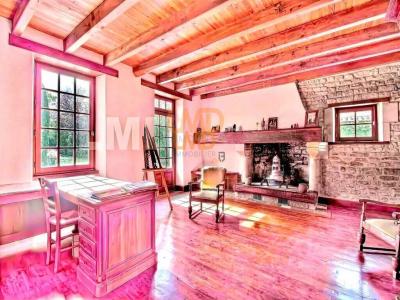 For sale Saint-martin-de-juillers 8 rooms 275 m2 Charente maritime (17400) photo 4