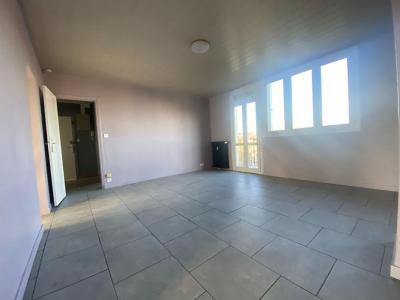 Acheter Appartement 77 m2 Niort