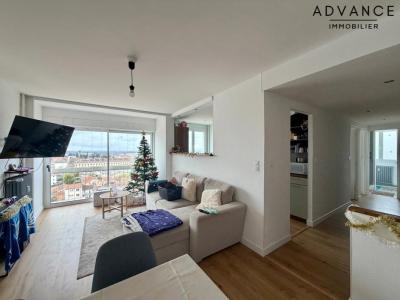 For sale Montauban 3 rooms 62 m2 Tarn et garonne (82000) photo 0