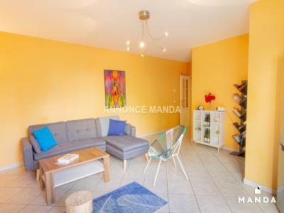 Louer Appartement Lyon-8eme-arrondissement 1090 euros