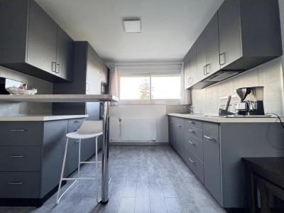 For sale Villepreux 4 rooms 79 m2 Yvelines (78450) photo 2