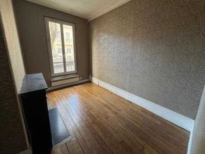 For rent Saint-denis 3 rooms 53 m2 Seine saint denis (93200) photo 0