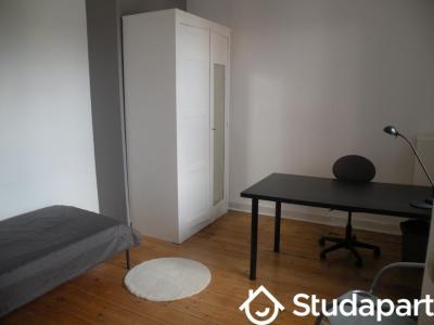 For rent Roubaix 1 room 14 m2 Nord (59100) photo 1