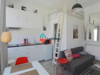For rent Paris-10eme-arrondissement 1 room 32 m2 Paris (75010) photo 0