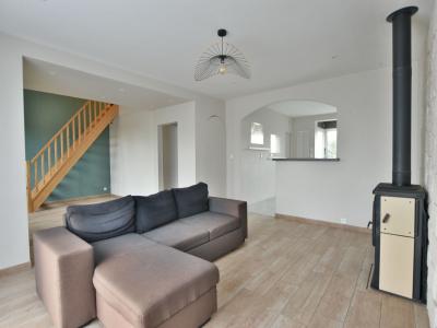 For sale 5 MIN CHOLET 5 rooms 107 m2 Maine et loire (49280) photo 0