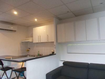 Louer Appartement 20 m2 Cadenet