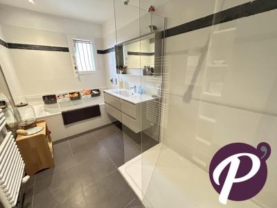 For sale Bergerac 5 rooms 185 m2 Dordogne (24100) photo 3