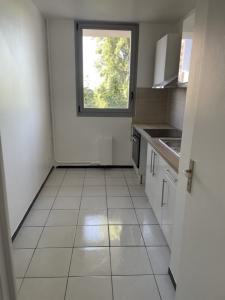 For rent Stains 2 rooms 42 m2 Seine saint denis (93240) photo 3