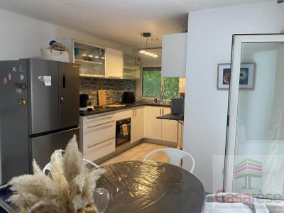 Acheter Appartement Possession 266667 euros