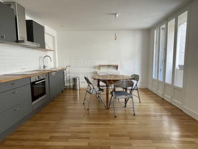 For rent Lyon-3eme-arrondissement 3 rooms 60 m2 Rhone (69003) photo 0