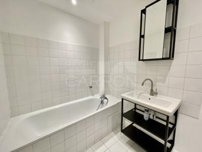 Louer Appartement Lyon-9eme-arrondissement 911 euros