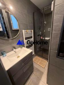 Louer Appartement Paris-12eme-arrondissement 910 euros