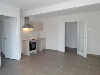 Louer Appartement 45 m2 Villeneuve-les-avignon