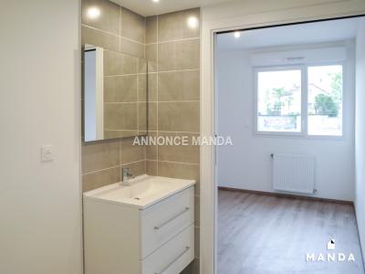 Louer Appartement Lyon-8eme-arrondissement 604 euros