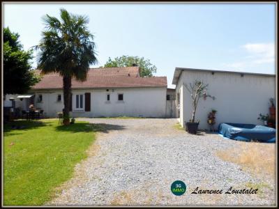 For sale Buros 6 rooms 125 m2 Pyrenees atlantiques (64160) photo 0