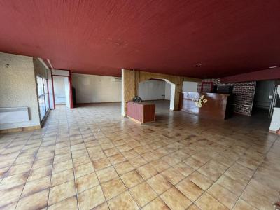 For rent Oyonnax 138 m2 Ain (01100) photo 0
