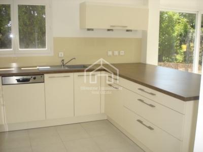 Louer Maison 124 m2 Gex