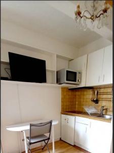 Annonce Location Appartement Paris-17eme-arrondissement 75