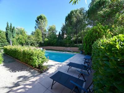 For sale Pernes-les-fontaines 6 rooms 108 m2 Vaucluse (84210) photo 0