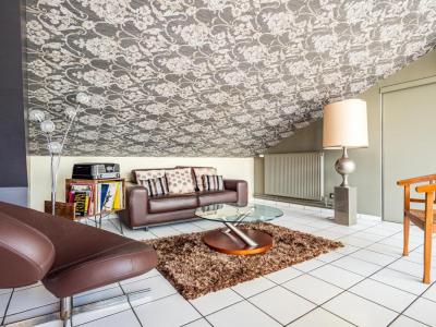 Acheter Appartement 218 m2 Villefranche-sur-saone