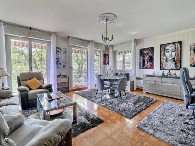 Acheter Appartement 81 m2 Evry