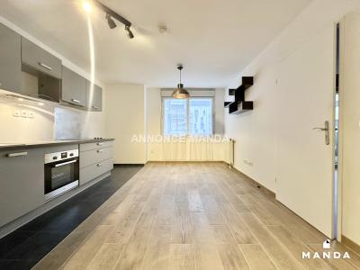 Louer Appartement Fresnes 807 euros