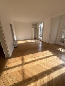 Annonce Location 6 pi�ces Appartement Paris-4eme-arrondissement 75