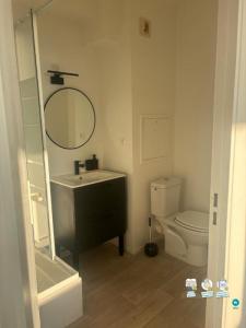 For rent Rochelle 1 room 28 m2 Charente maritime (17000) photo 2