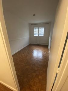 Louer Appartement Paris-18eme-arrondissement 2200 euros