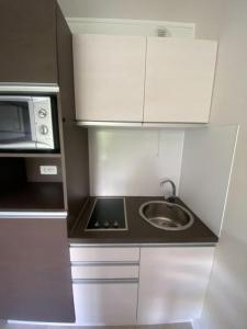 For rent Roche-sur-yon 1 room 19 m2 Vendee (85000) photo 2