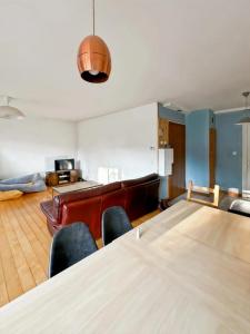 For sale Grenoble 5 rooms 89 m2 Isere (38100) photo 3