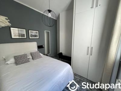 Louer Appartement 45 m2 Bordeaux