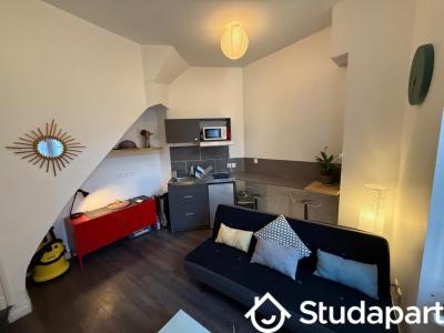 For rent Reims 2 rooms 34 m2 Marne (51100) photo 0